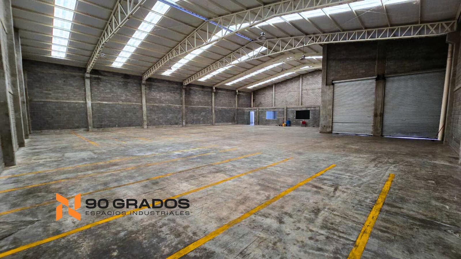 BODEGA EN RENTA EN CIÉNEGAS DE FLORES - 1
