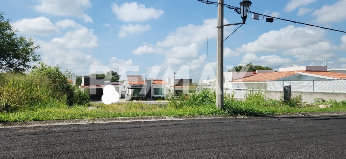 Terreno en Venta en Morelos, Lomas de Cocoyoc - 1