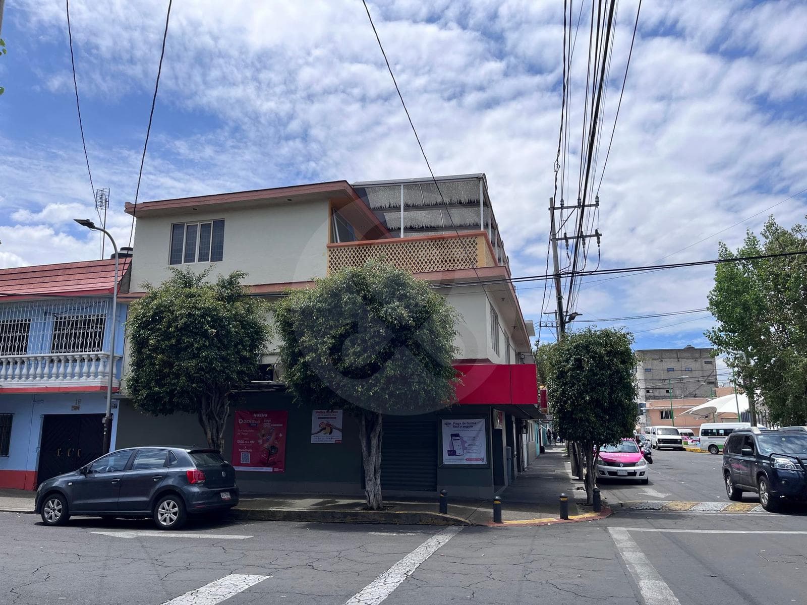 Consultorios y oficinas en renta Arenal 2a sección - 1