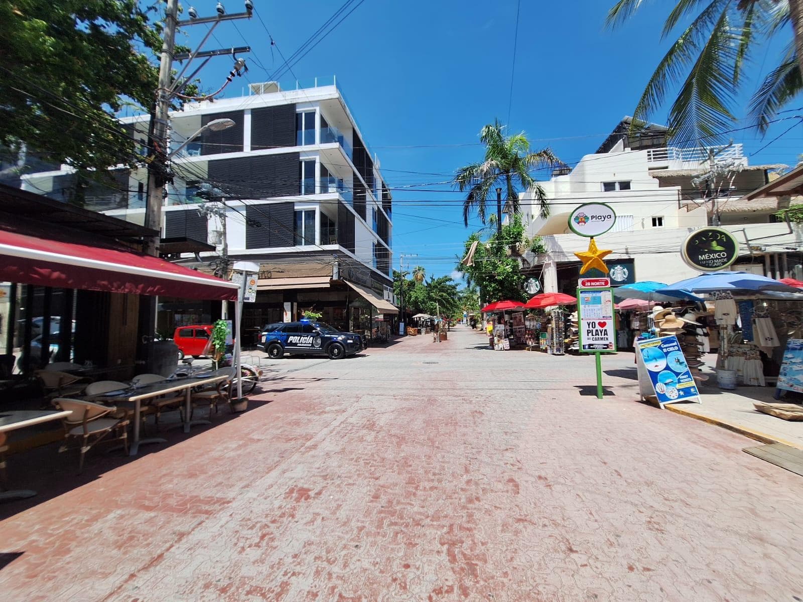 Local en Renta en Playa del Carmen. - 1