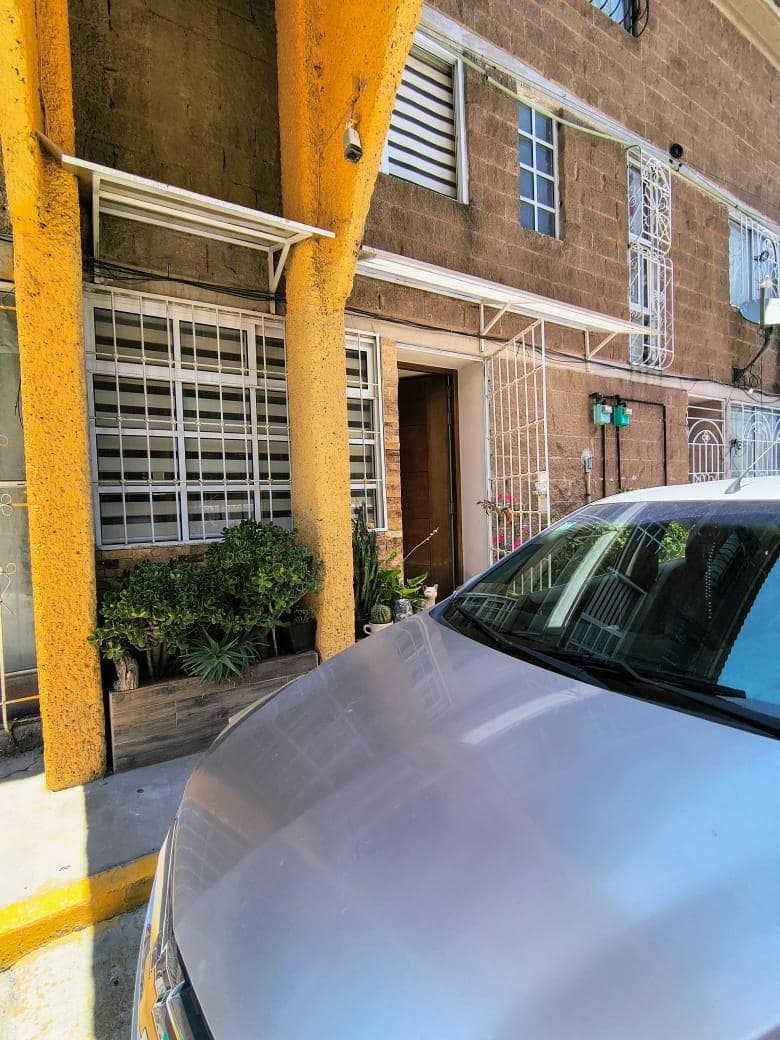 SE VENDE CASA EN TULTITLAN - 1