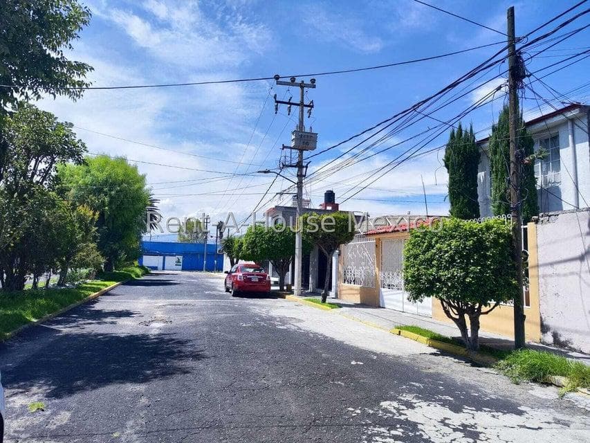Casa en venta en Tultitlán, Tultitlán 25-906 MM - 1