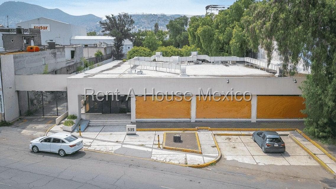 Local en renta en Santa María Tulpetlac, Ecatepec de Morelos 26-646 JAS - 1