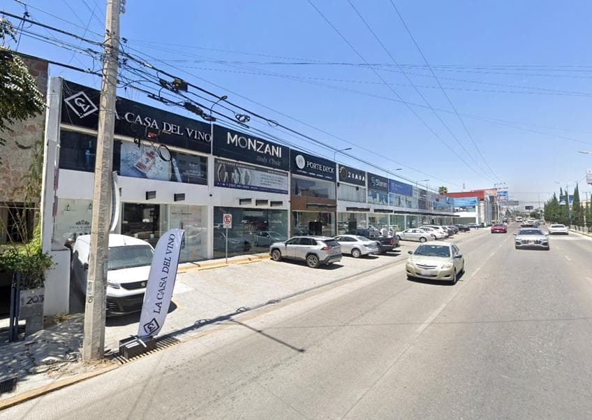 Local en renta en Cal. Zavaleta, Buena Vista 100m2 - 1