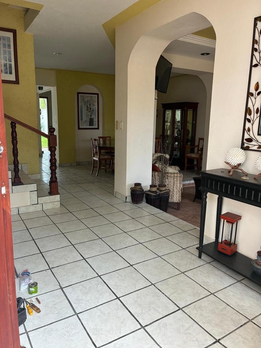 VENTA DE CASA EN COLONIA PETROLERA, COATZACOALCOS, VERACRUZ - 1