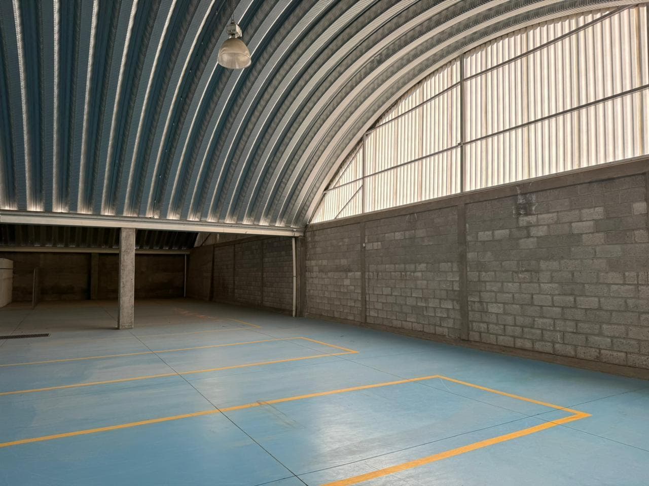 Bodega con Oficinas en Renta sobre Boulevard de la Nación, Querétaroo - 1