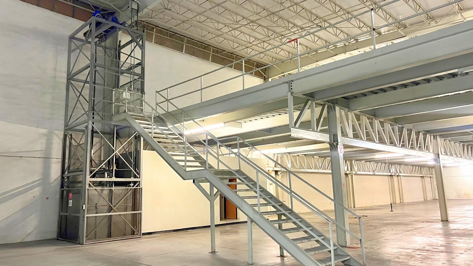 Renta de Nave Industrial San Nicolas - 1