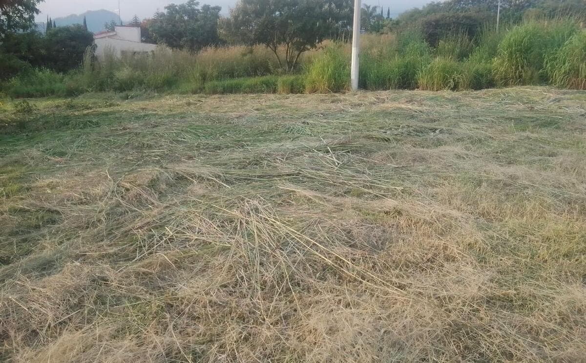 VENTA TERRENO DE 696.80M2 EN FRACCIONAMIENTO PRIVADO EN TLAYACAPAN, MOR - 1