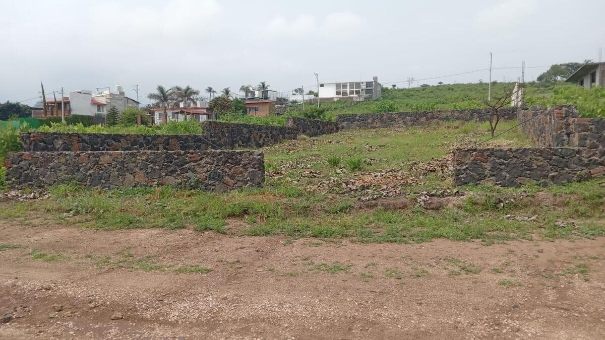 VENTA TERRENO EN FRACCIONAMIENTO PRIVADO EN TLAYACAPAN, MORELOS - 1