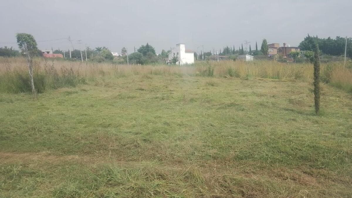 VENTA TERRENO DE 200M2 EN FRACCIONAMIENTO PRIVADO EN TLAYACAPAN, MOR - 1