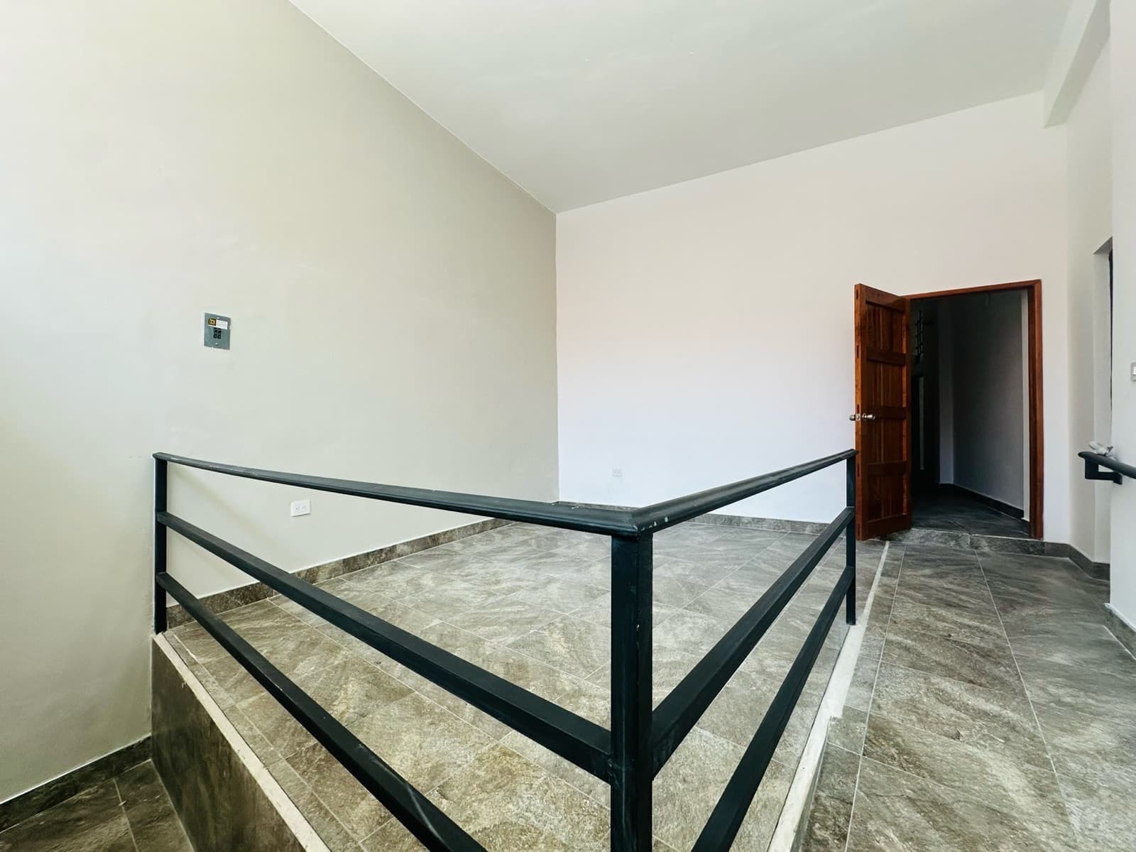 Departamento - Juan de La Luz Enríquez - 1