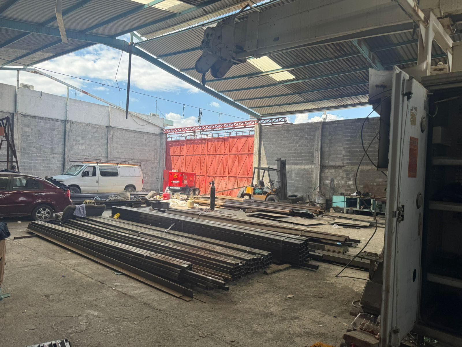 BODEGA EN RENTA EN ZONA GUADALUPE - 1