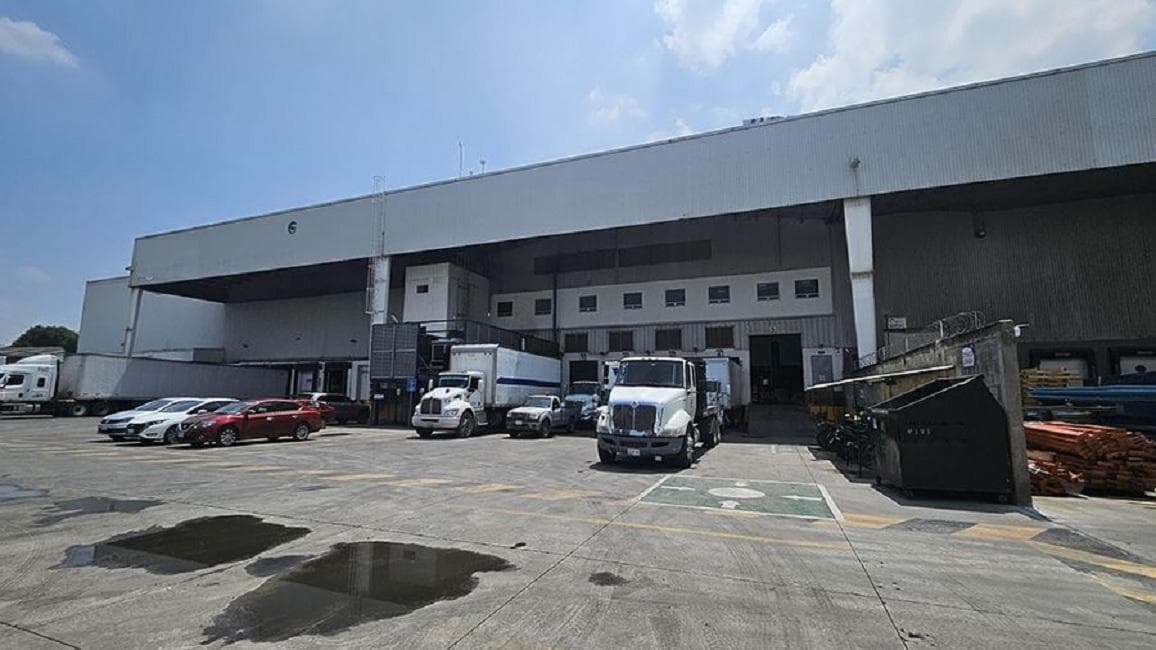Bodega Industrial en Cuautitlán, Edo de Méx de 5,500 m2 - 1