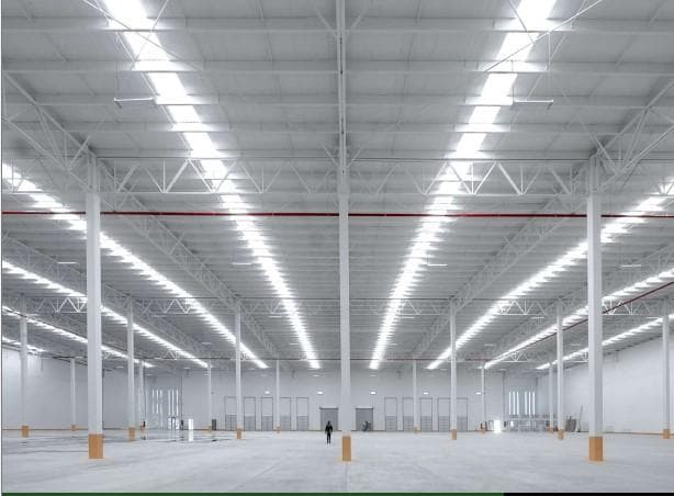 Bodega en renta de 4,320m2 en Querétaro - 1