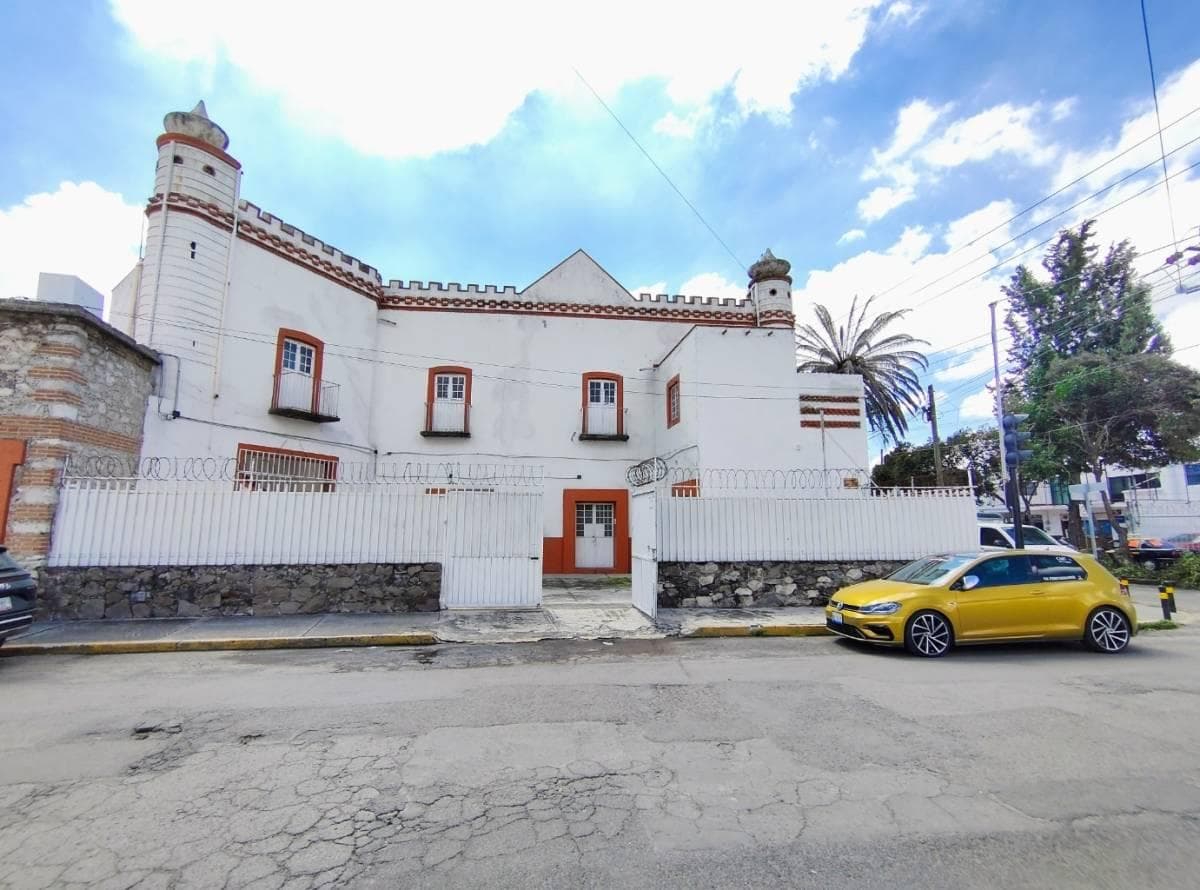 Edificio en venta en esquina zona Plaza San Pedro, 15 de Mayo, Puebla - 1