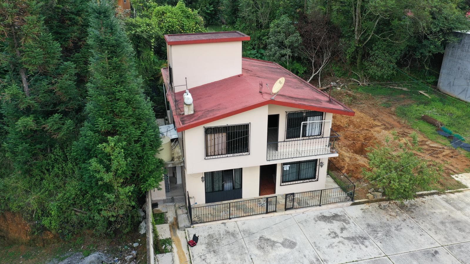 CASA EN VENTA EN COL. UNIDAD DEPORTIVA, XICOTEPEC - 1