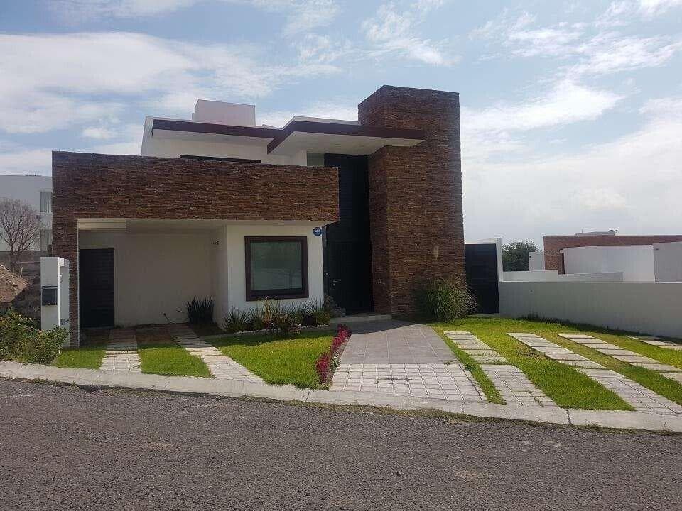 Casa en Venta en Montaña Vista Real Queretaro - 1