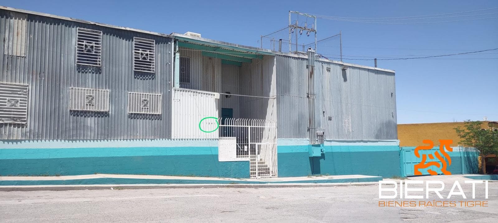 Bodega Industrial a dos cuadras de Carlos Amaya - 1