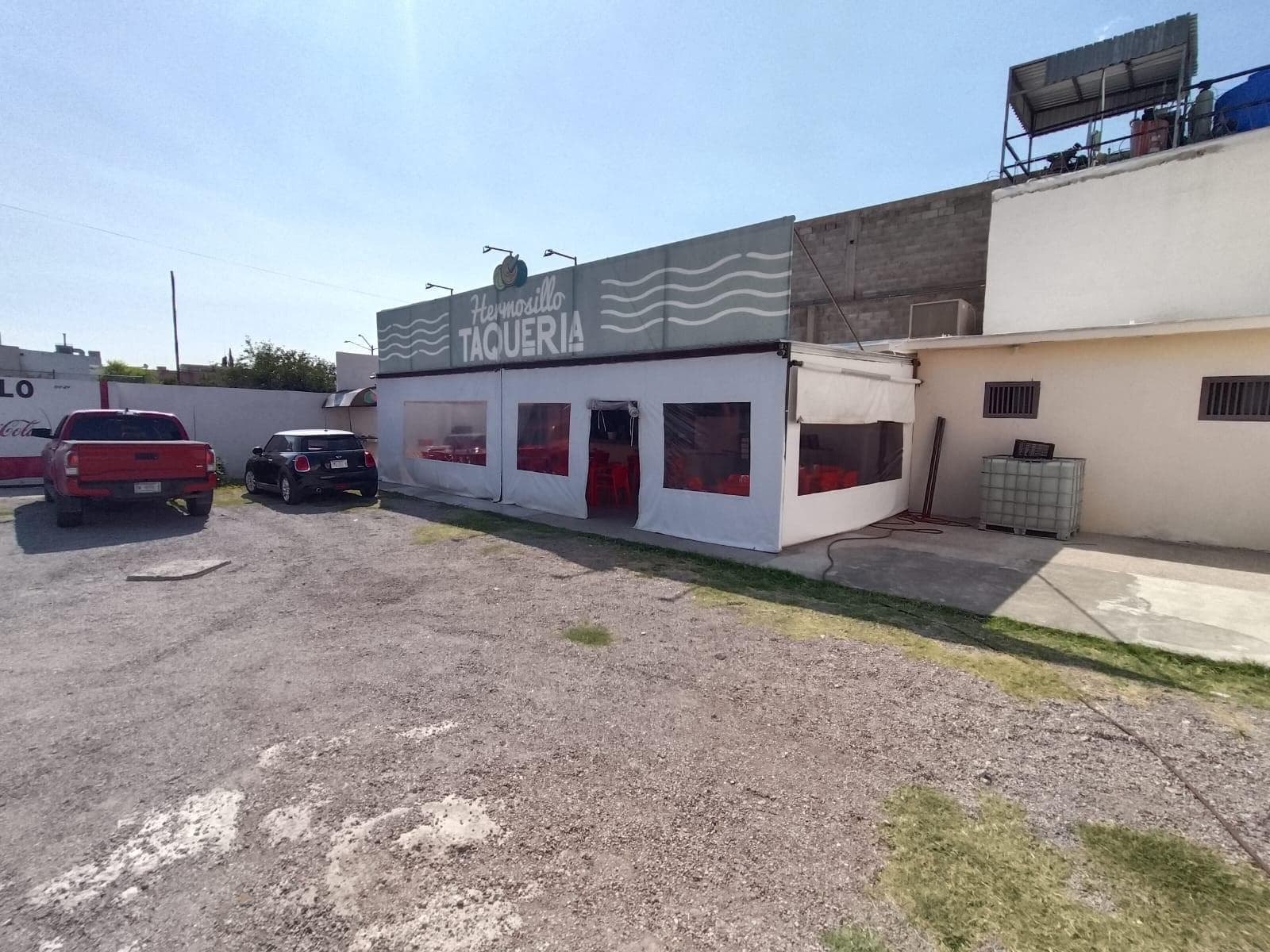 RENTA DE LOCAL IDEAL PARA RESTAURANTE EN CALLE MUY CONCURRIDA COL PACIFICO - 1