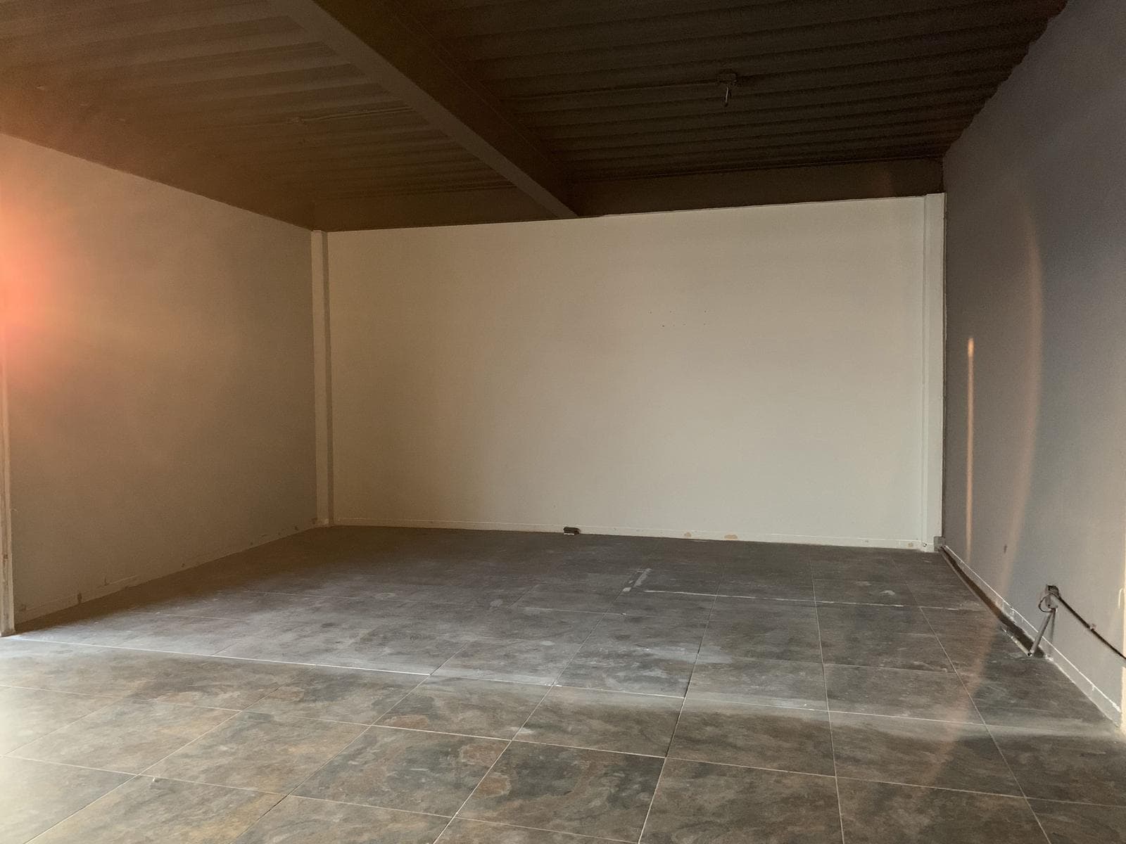 Local comercial primer piso cerca de interlomas 140m - 1