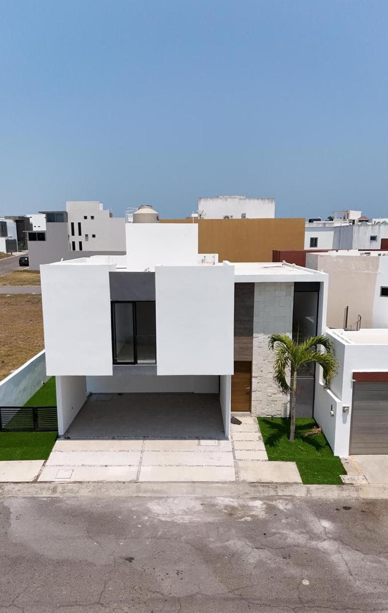 Casa en Venta Lomas Residencial Riviera Veracruzana - 1