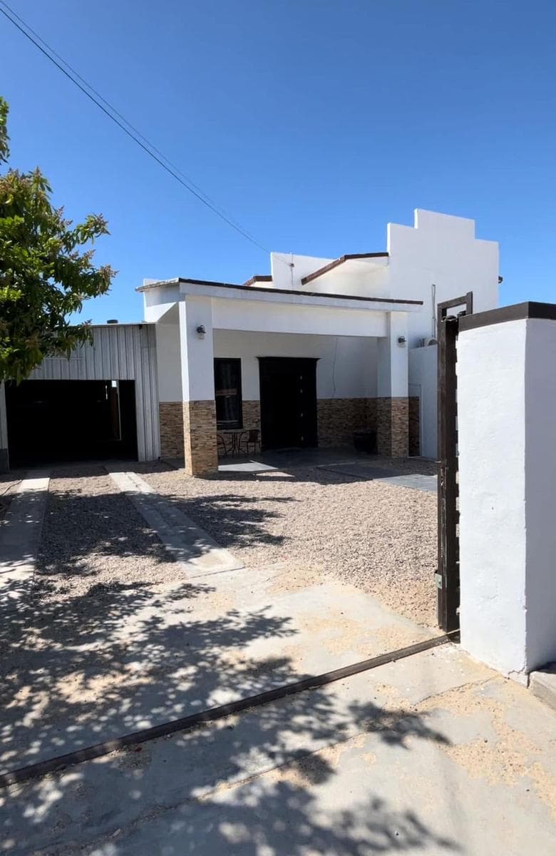 CASA CENTRICA EN VENTA 4 RECAMARAS - 1