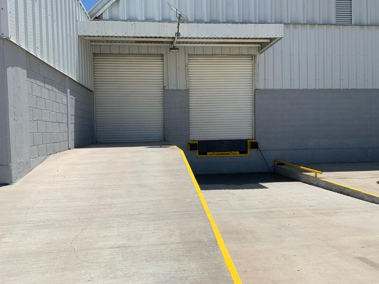Bodega Industrial en renta cercana al aeropuerto de Queretaro - 1