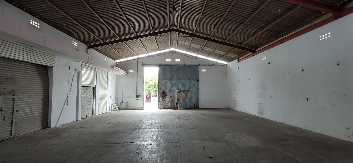 Bodega en renta en Chetumal cerca del centro. 400 m2. Tipo nave industrial - 1