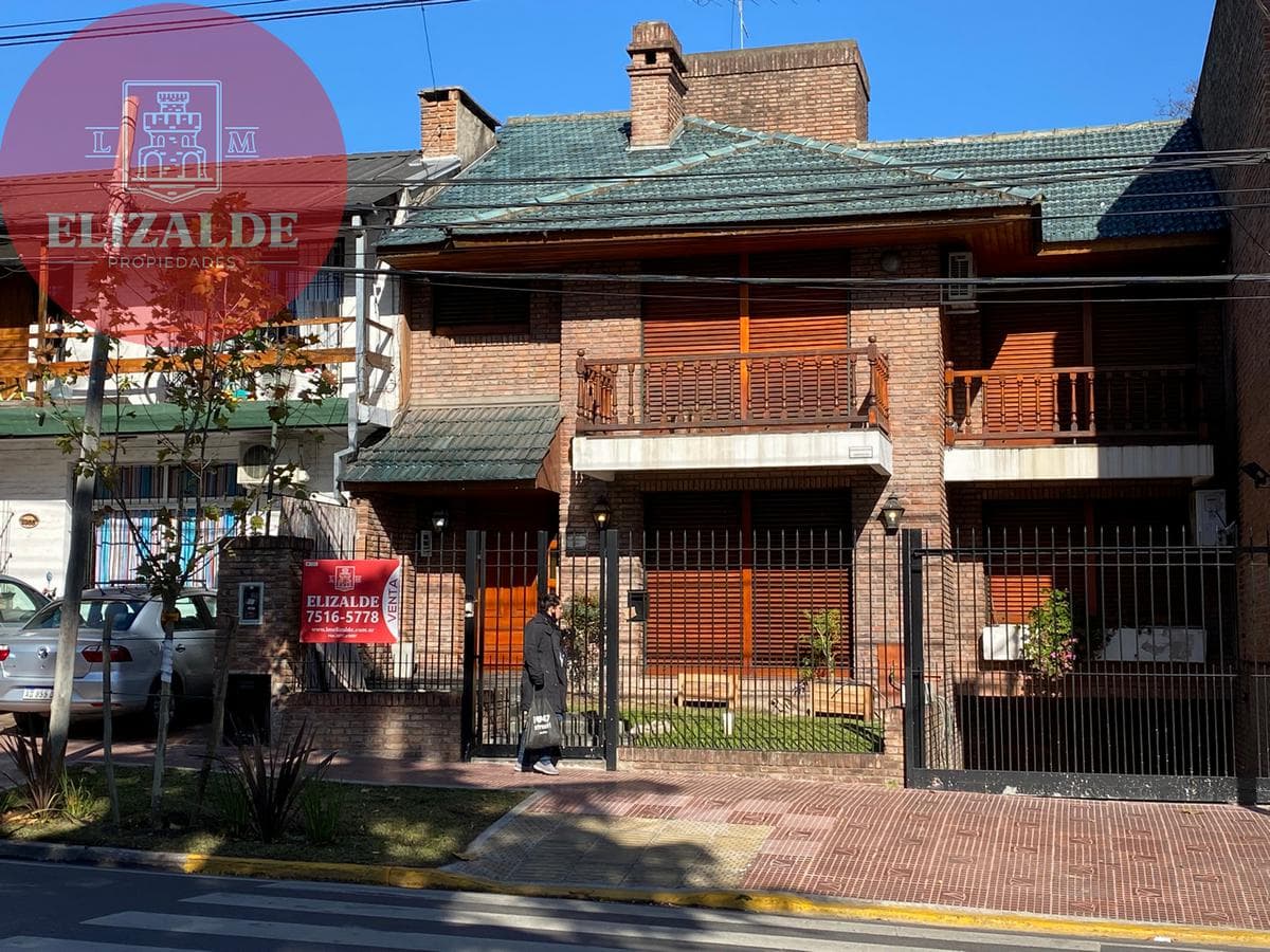 Av. Libertador y Gandolfo - Casa en Venta - Punta Chica - 1