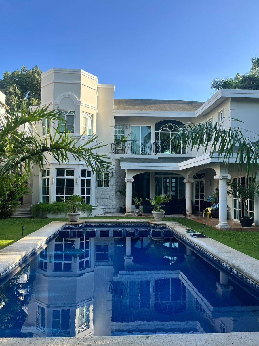 Casa en Venta en Campestre Cancun - 1