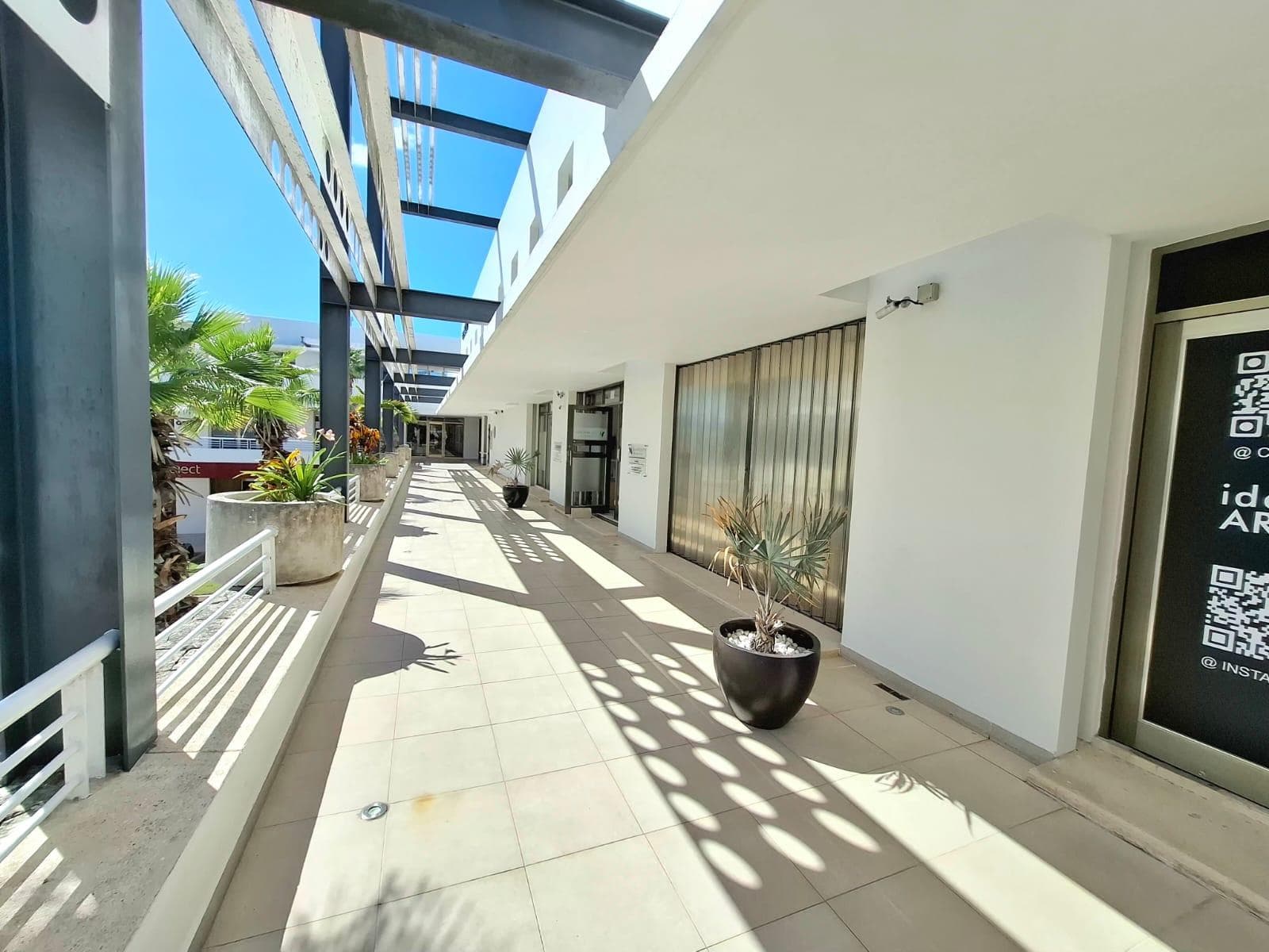 Local comercial en renta para Oficina o despacho - 1