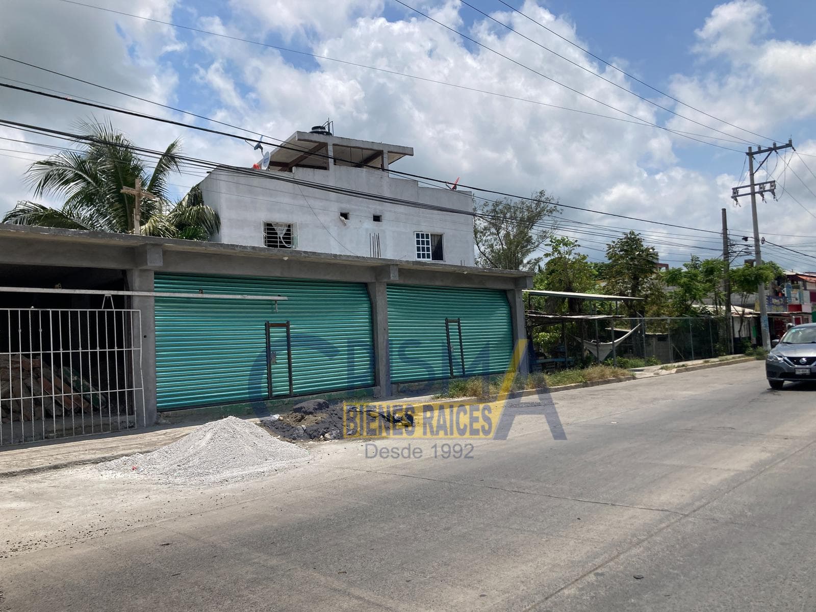 RENTA LOCAL SOBRE LIBRAMIENTO, CERCA DEL MERCADO HÉROES DEL 47 - 1