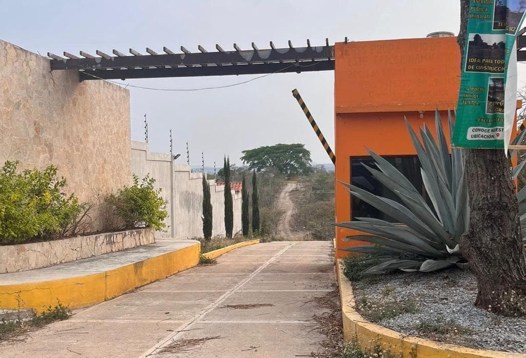 TERRENO EN VENTA DE 190m2 EN BERRIOZABAL - 1
