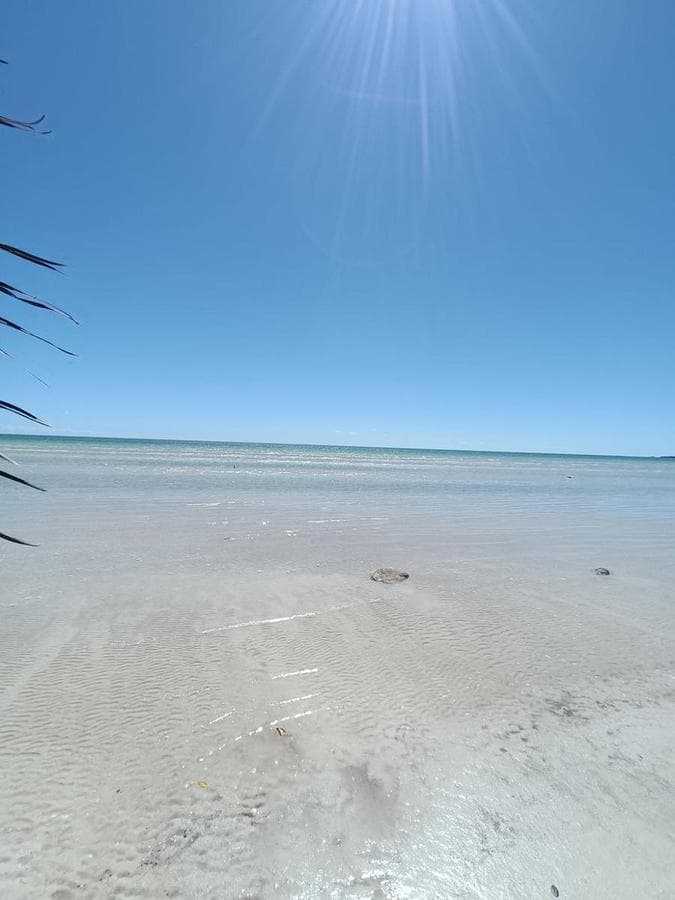 TERRENO EN VENTA CON PLAYA - 1