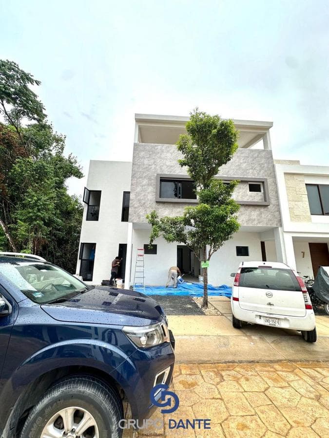 SE VENDE CASA EN RESIDENCIAL ARBOLADA - 1