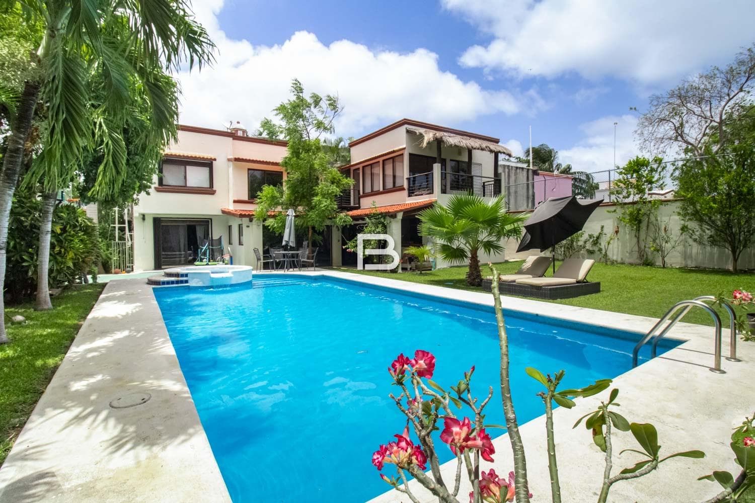 Casa en Venta en Residencial Campestre de 4 Recamaras - 1