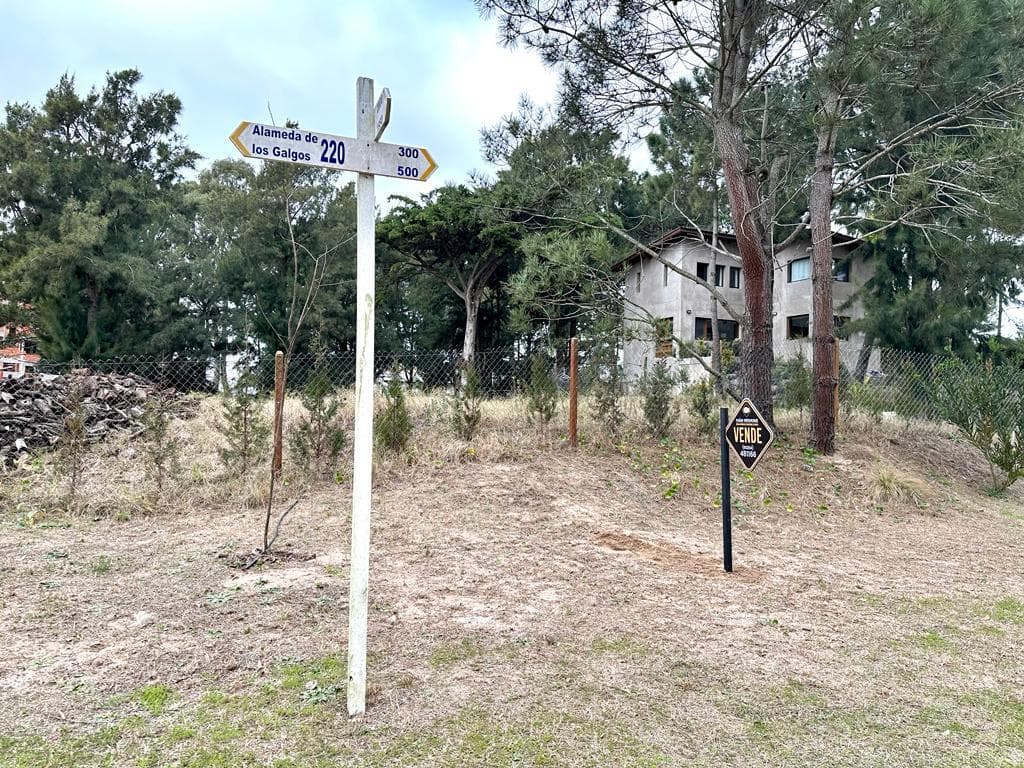 Terreno en Venta en Villa Gesell - 1