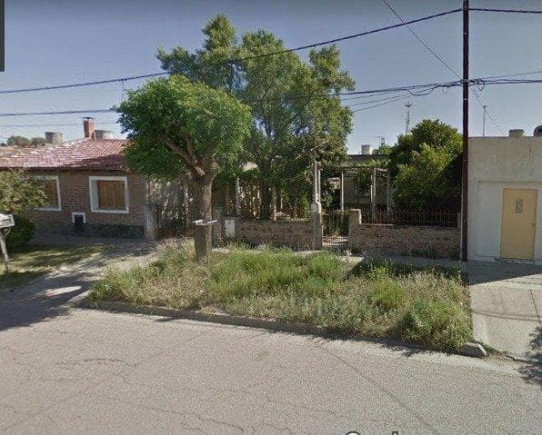Terreno c/Casa Para Demoler - Ideal Duplex - Deptos - 1