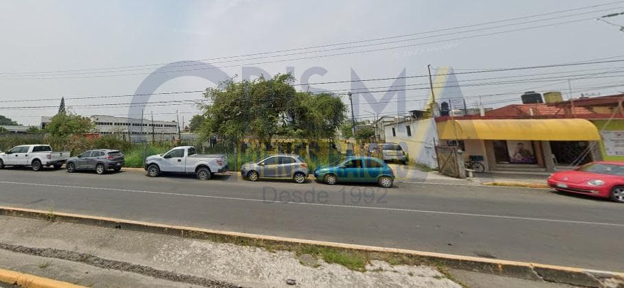 TERRENO EN VENTA EN COLONIA DEL VALLE SOBRE CUAUHTÉMOC - 1