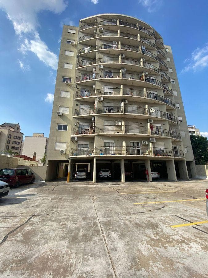 SE VENDE COCHERA DESCUBIERTA EN SAN MIGUEL - 1