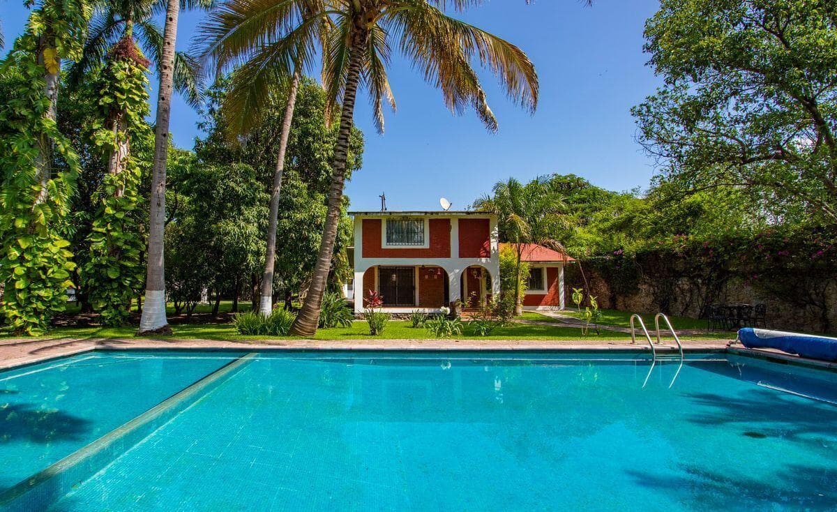 CASA EN VENTA HUERTOS DE MIACATLÁN - 1