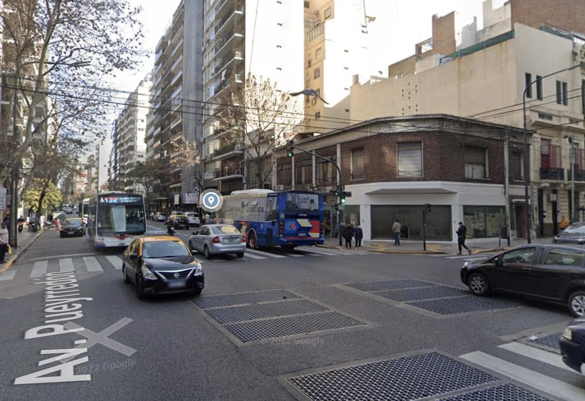 Av Pueyrredon al 800 Esquina Apto 2000 m2 Vendibles - 1