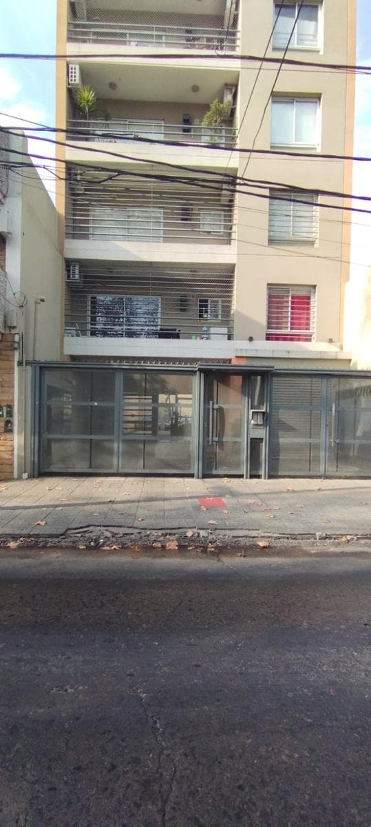 Cochera en Venta - 1