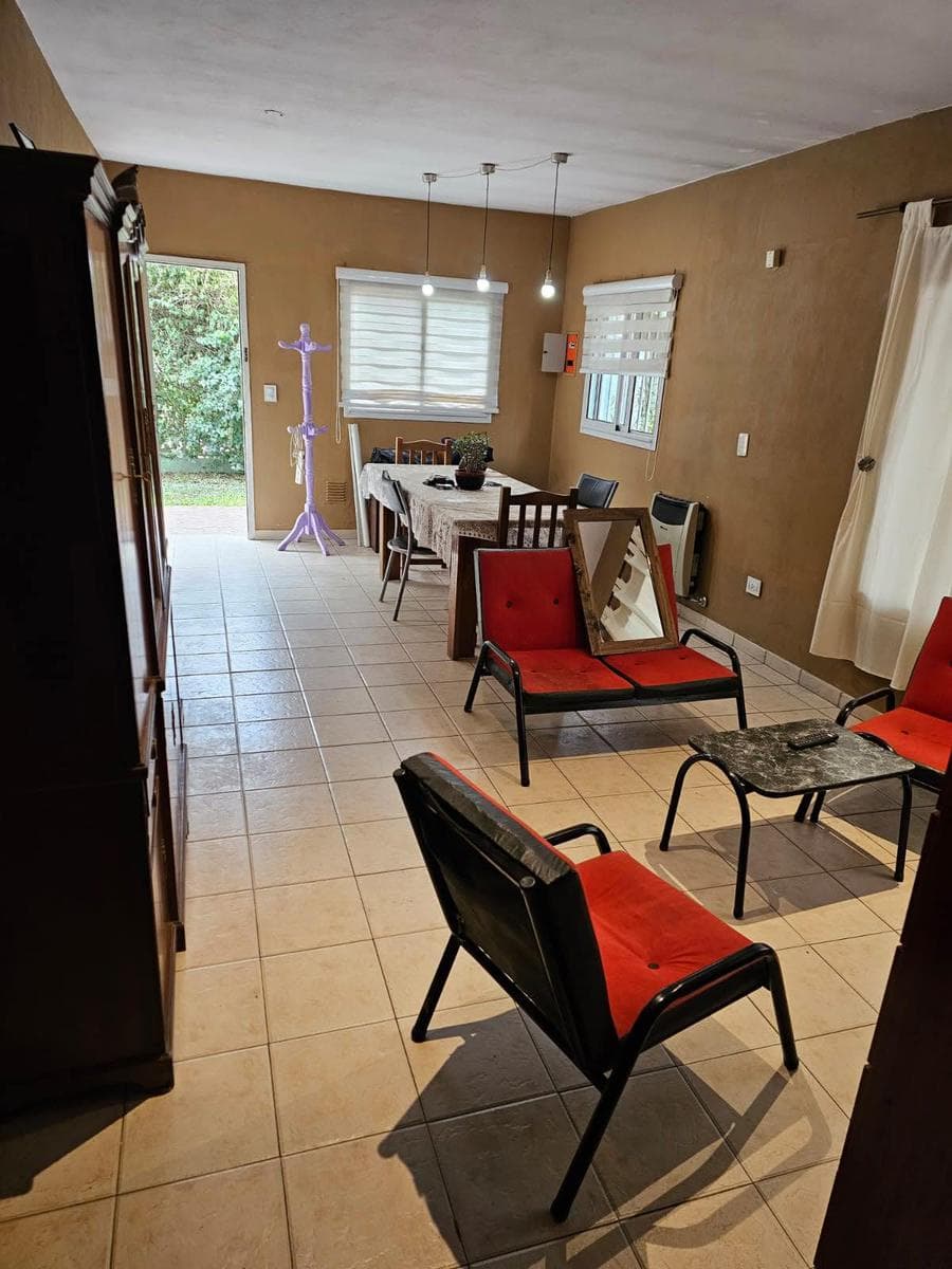 VENDE DPTO EN BARRIO LAS CAMPANAS - 1