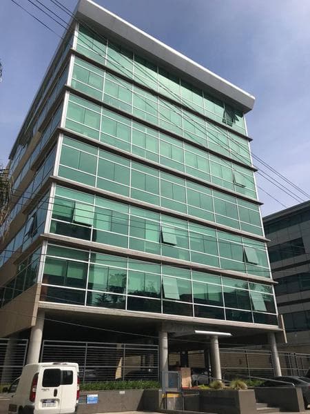 VITRIUM ONE PLAZA - En VENTA con Renta 334 m2 con 9 cocheras Impecable - 1