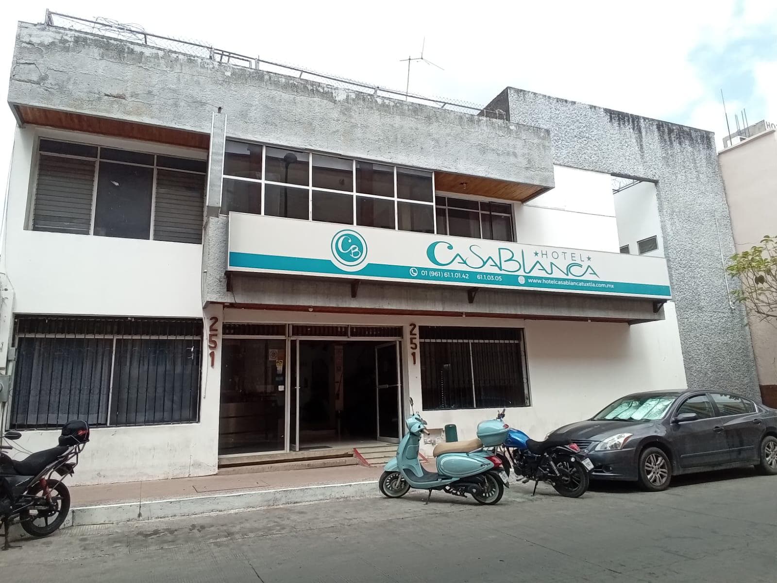 HOTEL en VENTA a una cuadra del Parque Central; Tuxtla Gutiérrez - 1