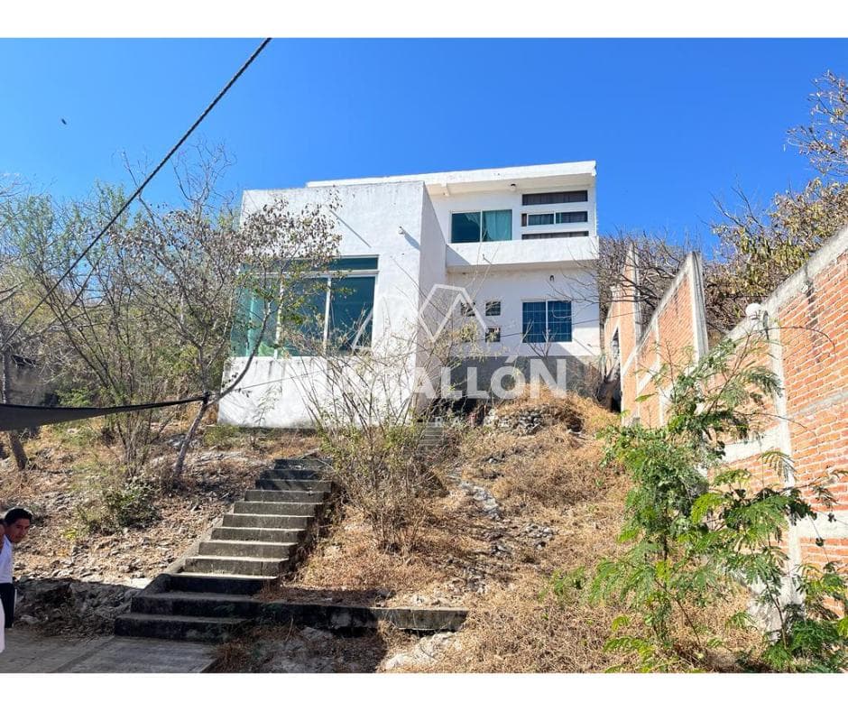Casa en venta en Burócrata Iguala de la Independencia - 1