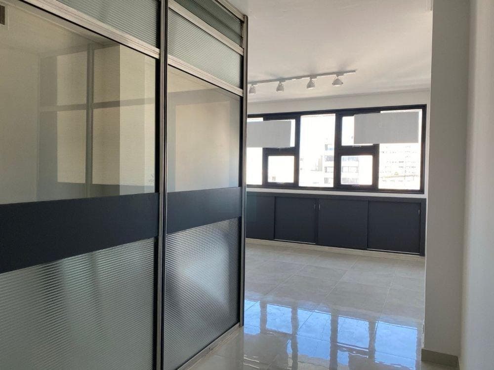 Venta Oficina en macrocentro, Mar del Plata. - 1