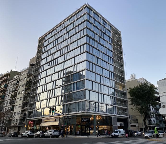 Venta con renta - Av. Libertador y Juramento, 155m2 - Cochera · Impecable!! - 1