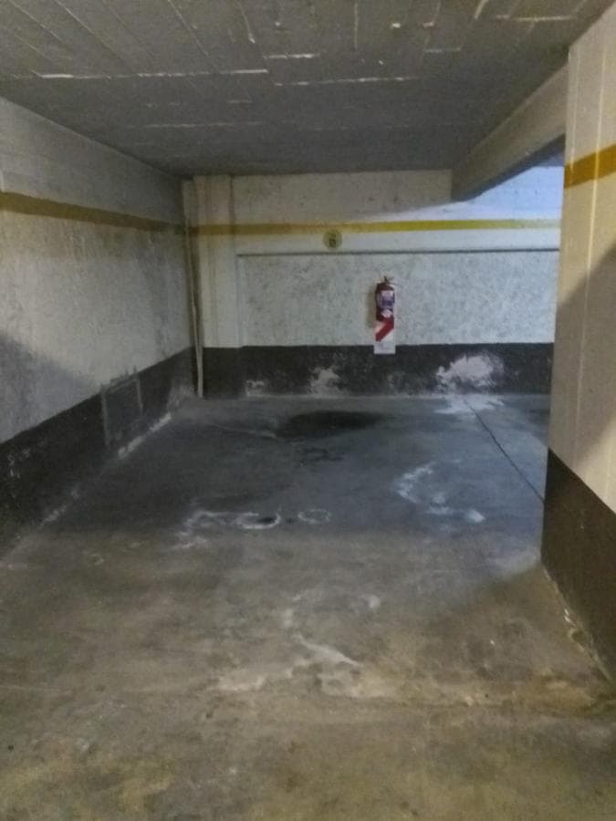 Cochera en venta - 16mts2 - Retiro - 1